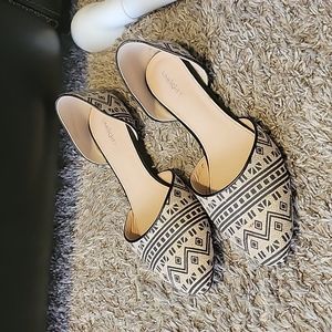 Black and tan Limelight flats size 12